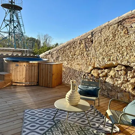 Les Terrasses De - - Piscine Et Jacuzzi Gæstehus Bélarga